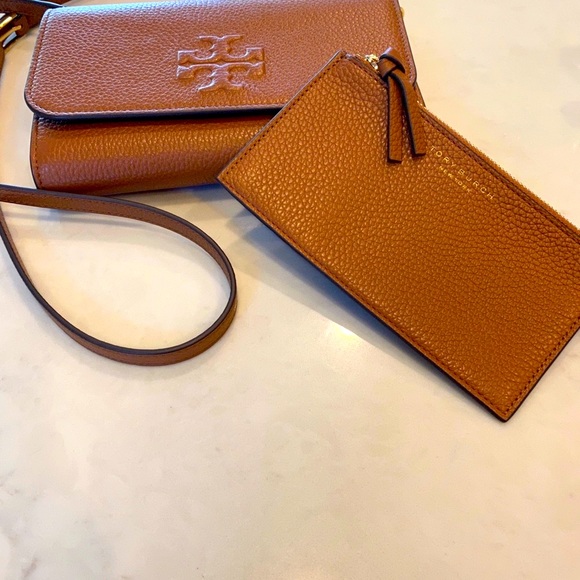 Tory Burch Bag and wallet - Thea Flat Wallet Crossbody bag with wallet insert. - Picture 4 of 15